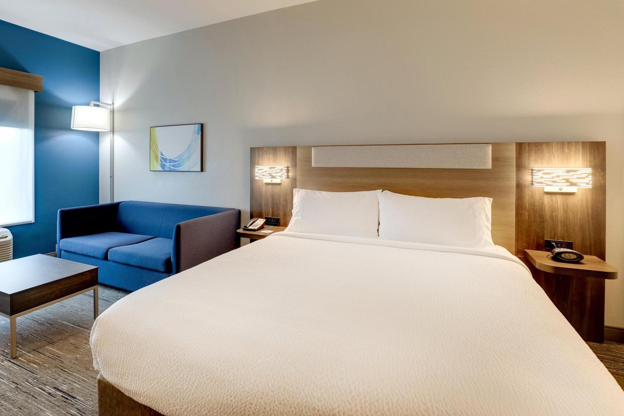 Holiday Inn Express Leland - Wilmington Area By Ihg Exterior foto