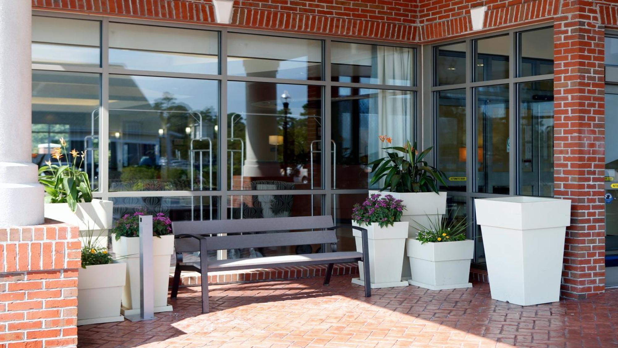 Holiday Inn Express Leland - Wilmington Area By Ihg Exterior foto
